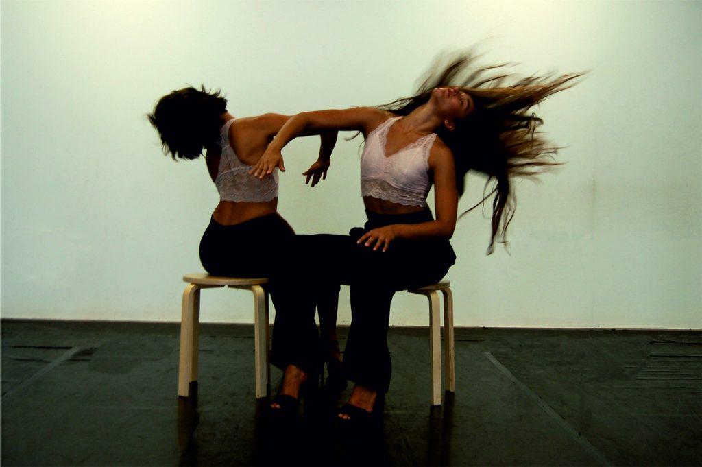 Las bailarinas Adriana Álvarez y Andrea Pérez-Foto de Ana Medina
