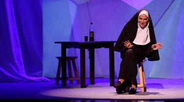 Antonia San Juan encarna a una experimentada monja que sabe hasta latín.