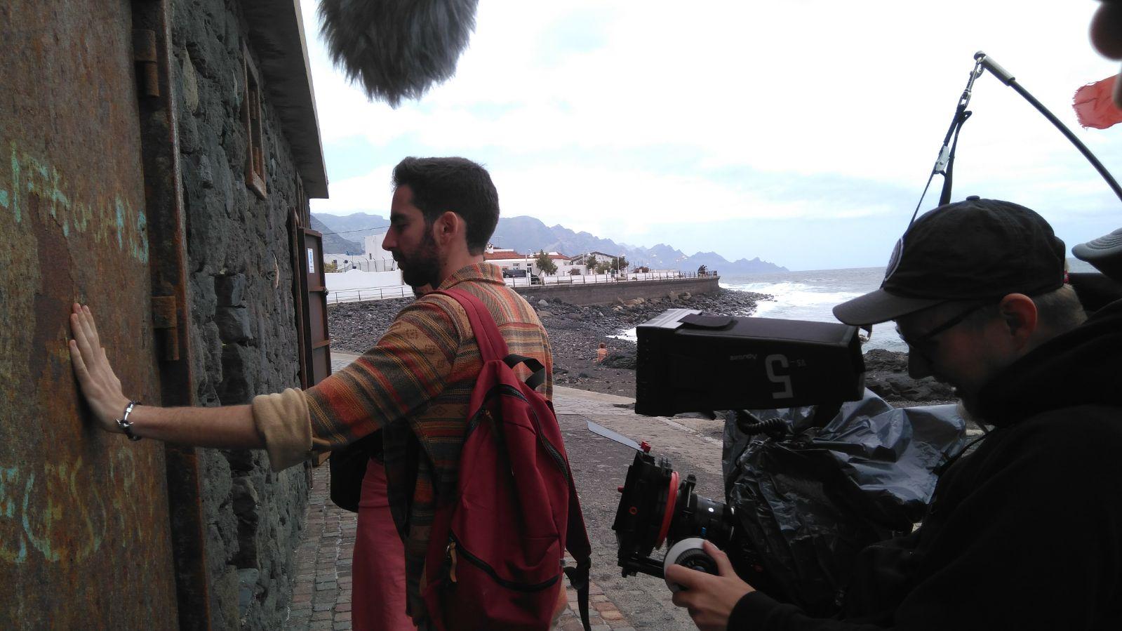 En pleno rodaje en la playa de Agaete