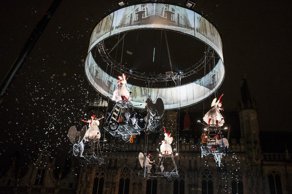 Theater Tol - Pedaleando Hacia el Cielo