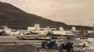 Cubierta del libro 'La fotografía en Gran Canaria, 1840-1940', de Gabriel Betancor