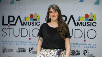 La productora gallega Aitana Cuétara