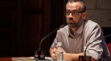 Las Palmas de Gran Canaria (16.11.22). Presentación del libro "Ediciones del Cabildo. Memoria editorial de la Isla" de Franck González, con la participación del director general de Cultura, Francisco Bravo de Laguna; del responsable del Departamento de Ediciones del Cabildo de Gran Canaria, Octavio Pineda, y de la anterior responsable del mismo, Isabel Grimaldi. ©Angel Medina G.