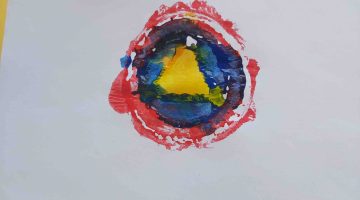 Ejemplo de práctica de pintura para el taller familiar 'El sonido de los colores'